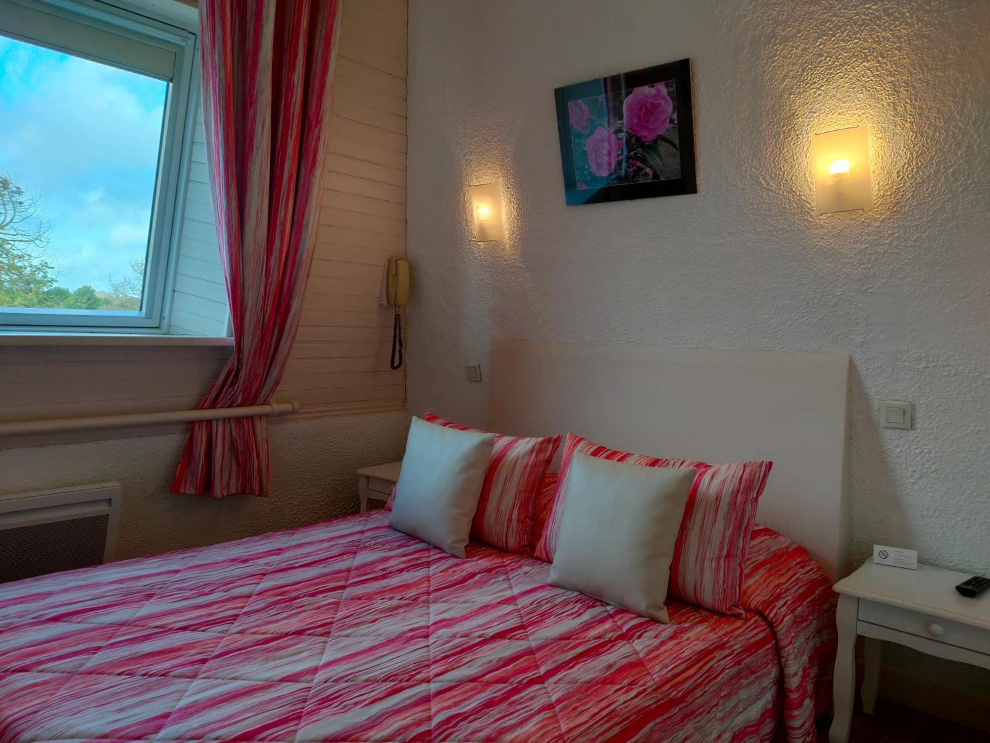 Hotel Le Littoral Лезардриё Экстерьер фото